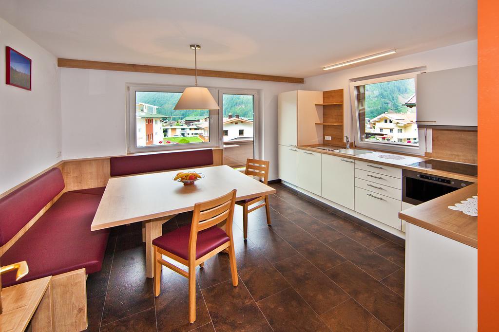 Haus St. Christoph Mayrhofen Ngoại thất bức ảnh
